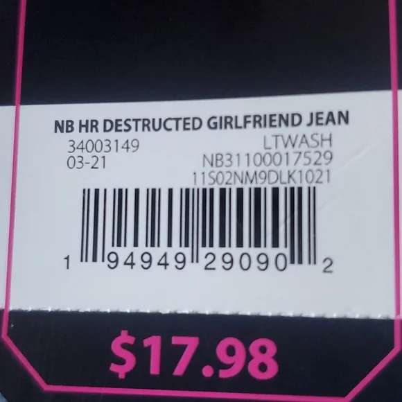 NWT No Boundaries: Super High-rise Girlfriend Jean, light wash - Picture 3 of 5